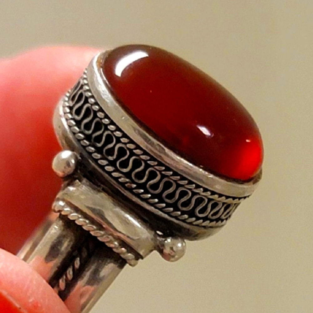 Beautiful Antique Carnelian Bezel Set Large Sterling Silver Ring.